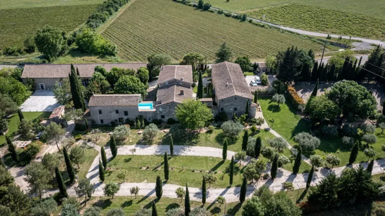 vue drone du domaine La Baraque de Sérignac